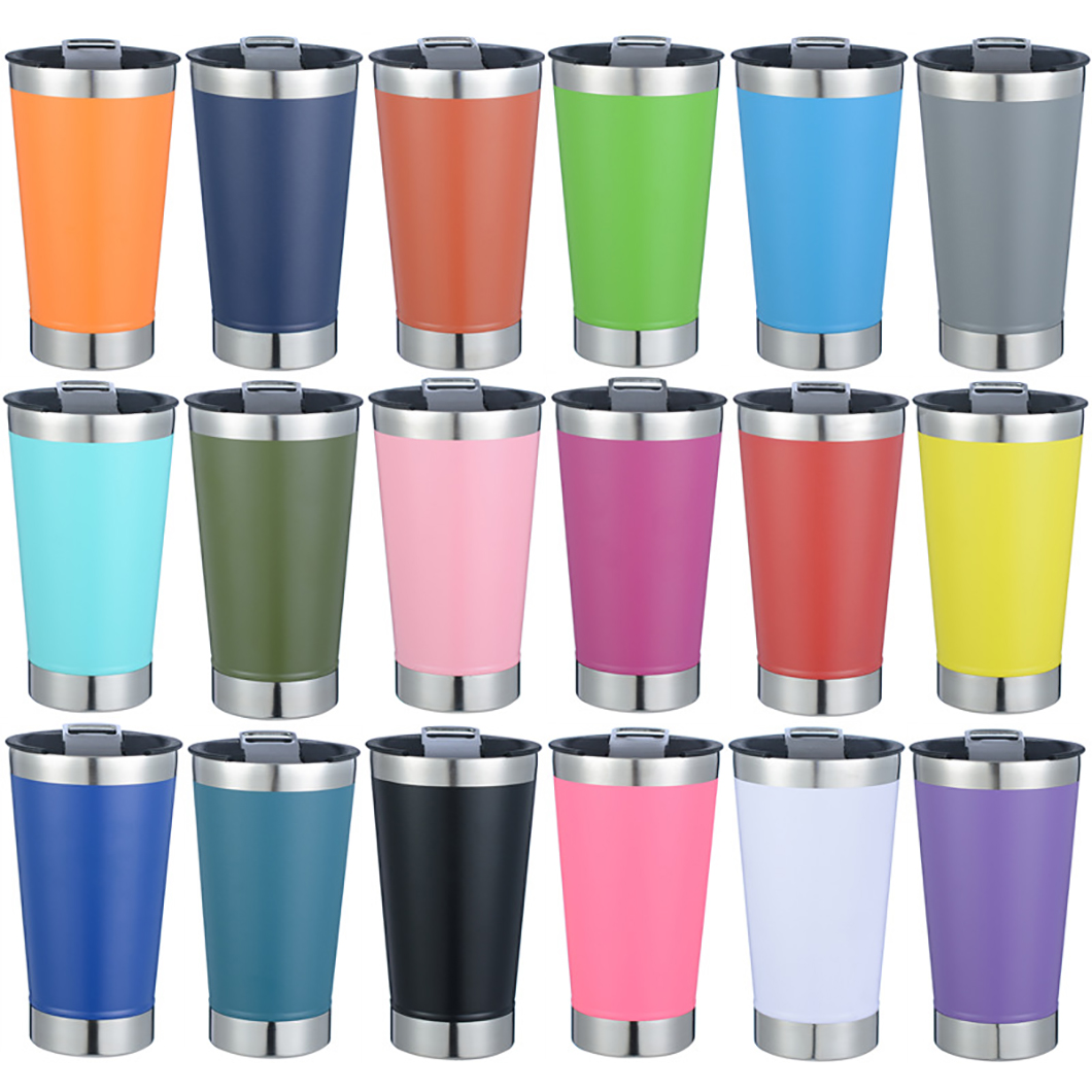 थोक ओपनर के साथ ठंड पुन: प्रयोज्य धातु बीयर मग रखें