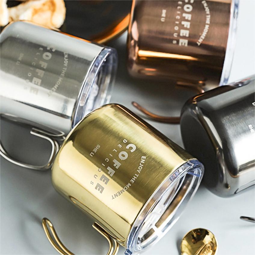 आसान कैरी स्ट्रॉन्ग मेटल आउटडोर हाइकिंग कैम्पिंग मग हैंडल के साथ